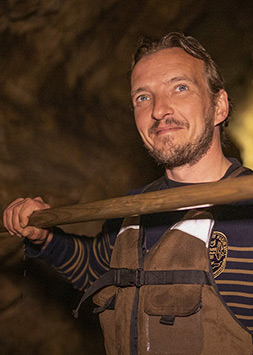 THE GOUFFRE DE PADIRAC IS HIRING FOR 2026